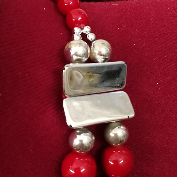 Vintage red silver bead bold necklace - Picture 11 of 12